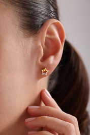 Heliophilia Silver NRZ1000003 Pendientes de Plata de Ley 925 con Baño de Oro y Circonita, Elegantes y Atemporales